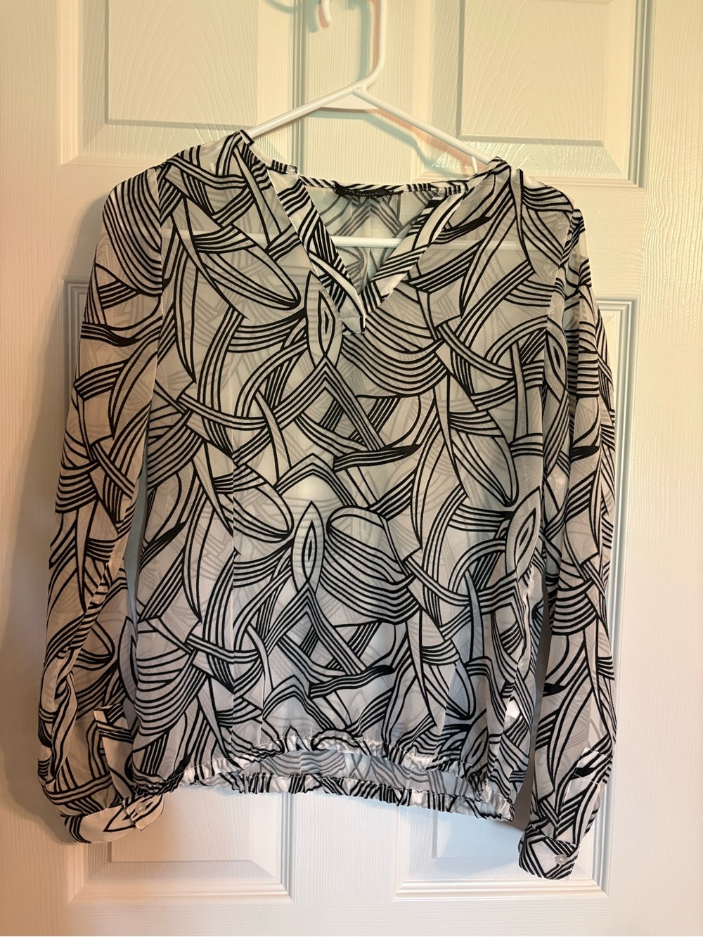 The Limited Black & White Geometric V-Neck Tunic